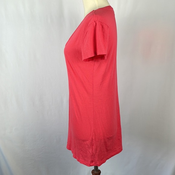 Express Coral Cotton Short Sleeve V-Neck Tee - Size Medium - Picture 3 of 9